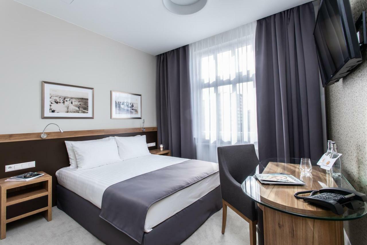 Jakubowy Hotel Gdynia Bagian luar foto