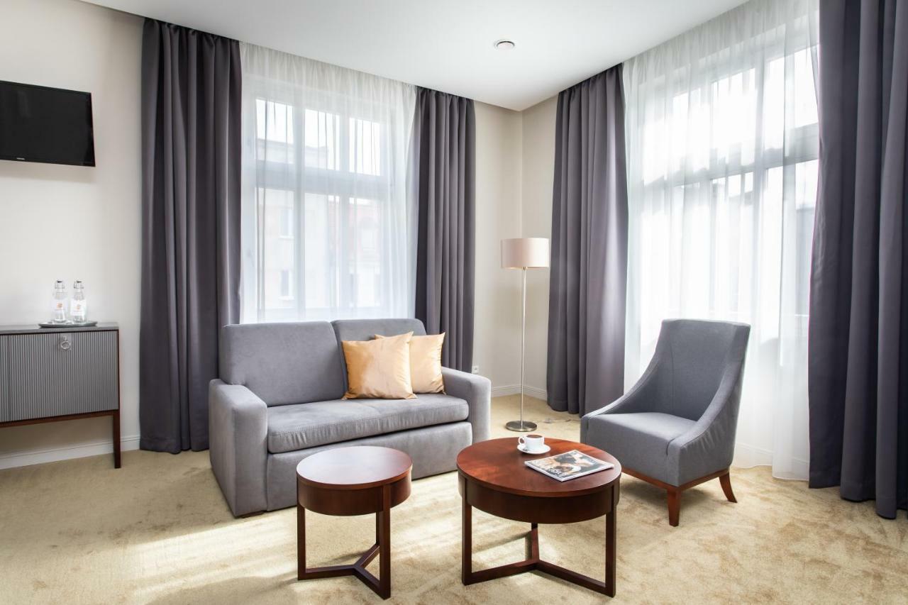 Jakubowy Hotel Gdynia Bagian luar foto